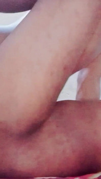 내 호스텔에 와서 큰 자지로 하드코어 섹스하는 새로운 대학 친구와의 첫 섹스