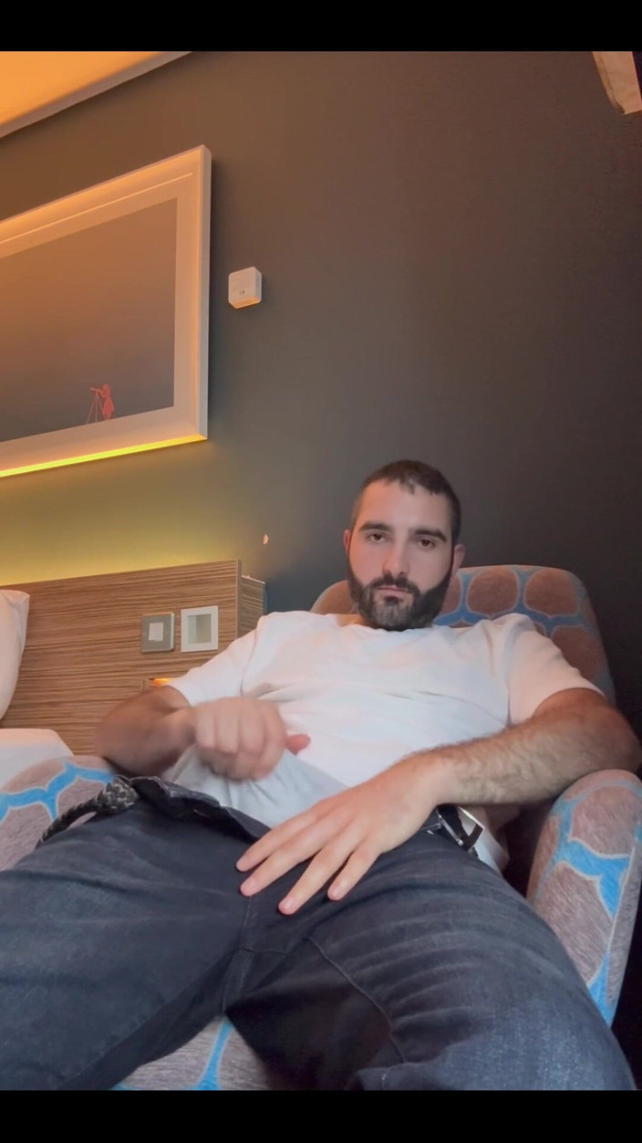 Growing teddy: Love Playing with My Dick as Soon as I Check...