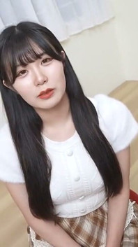 I Think I'm Falling for This 160cm E-cup Hairstylist - Her Cute Hip Moves Had Me Holding Back