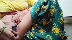 Your Puspa: 보지를 깨끗이 면도한 인도 인도 소녀