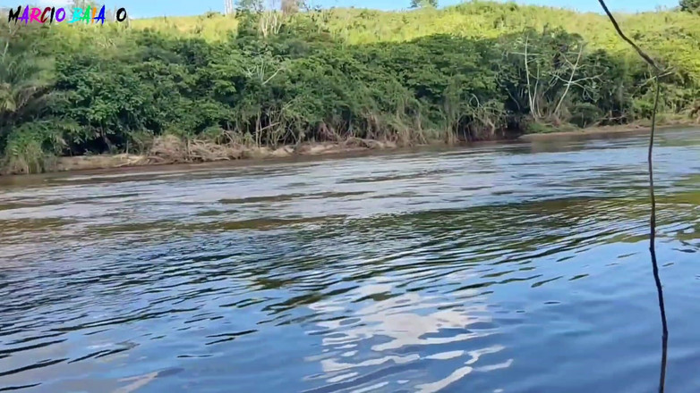 MARCIO BAIANO: Dua kali crot sperma di pinggir sungai sama wanita sampai...