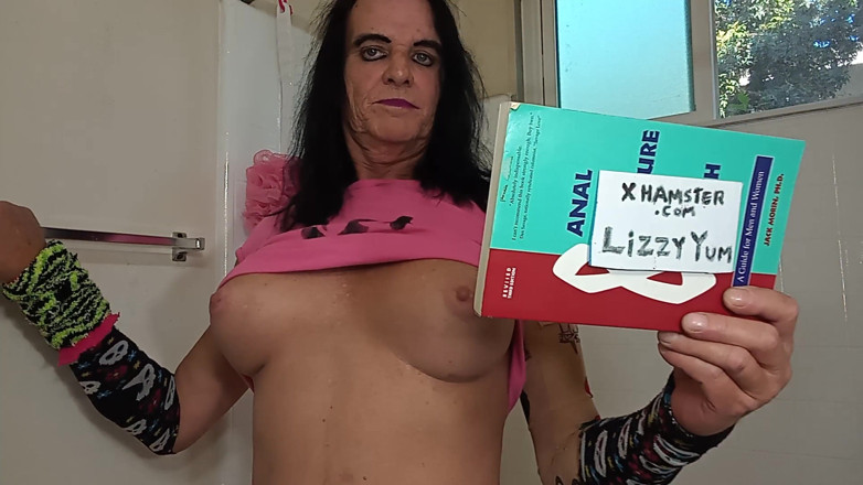 Lizzy Yum: Lizzy Yum 2022