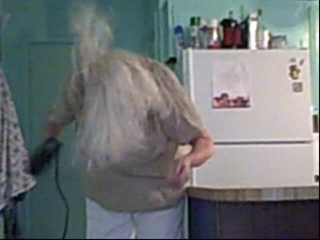 BBW nurse Vicki adventures with friends: Granny blows her hair