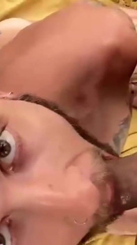Hung Papi Nesestříhaný Twink šuká tátu chyceného bez kondomu