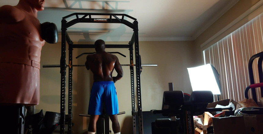 Hallelujah Johnson: Bein-tagestraining