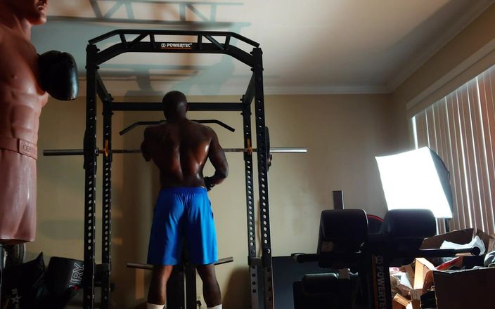 Hallelujah Johnson: Trening w dniu nóg