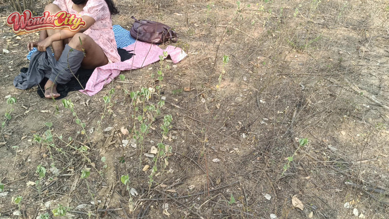 Pushpa studio: Фантастичний секс на відкритому повітрі