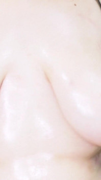 My Oiled up Tits