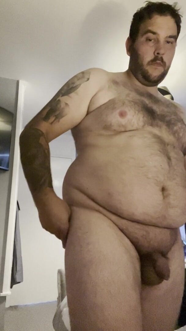 Shaun Cbt: Pták a koule se promění na fialovou v otroctví s...