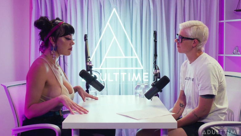 Adult Time Podcast: Estrela pornô Little Puck tem uma paixão pelo coelho dos...