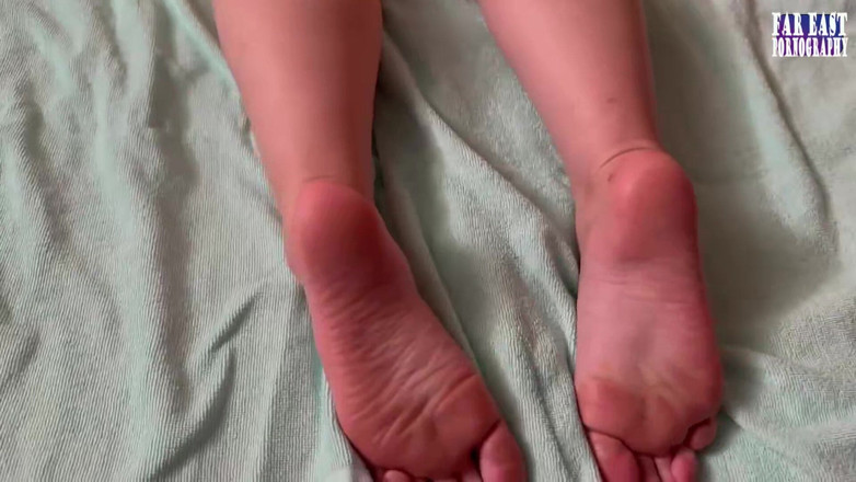 Far East pornography: Mega-fianchi provocano in un audace appuntamento esposto come una bellezza...