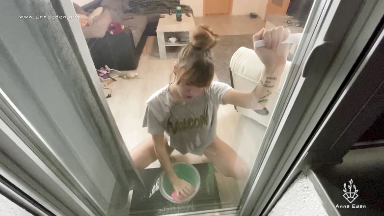 Anne Eden: Nadržená mrdka po dráždění