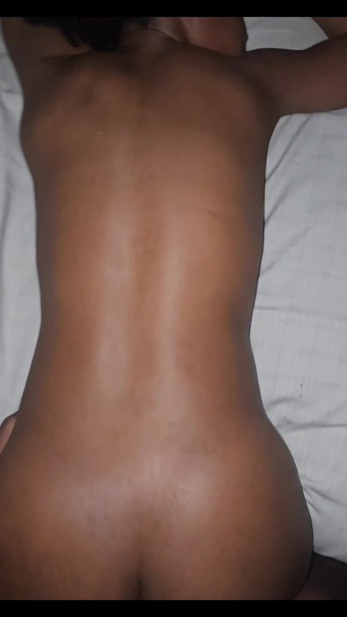 Afrocouple: Sex in the Morning