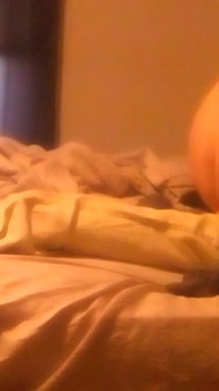 Ragazzo scopa con dildo