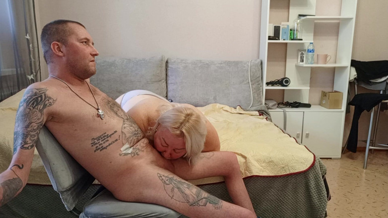 Zona901: Macecha kouří a honí ptáka