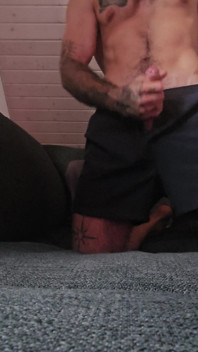 Muscular Man Masturbates Cums