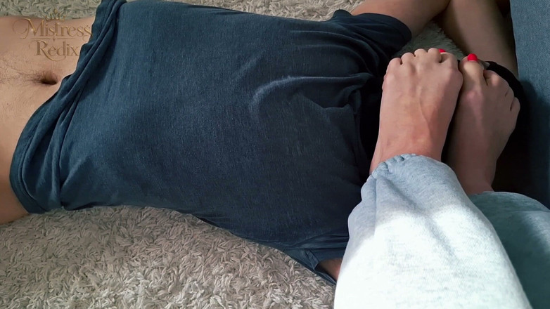 Mistress Redix: Bare Feet on Slave’s Face - Foot Sniffing Domination