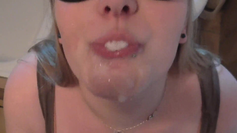 AmateurBBW: Blowjob tandas pekerja