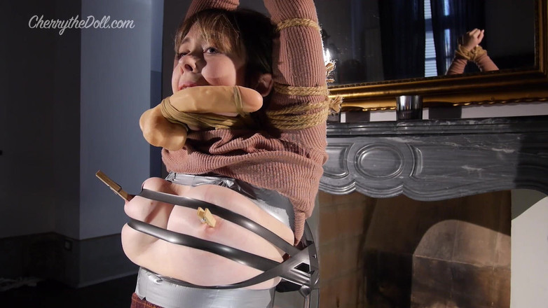 Cherry The Doll: Pita Tetek Torment