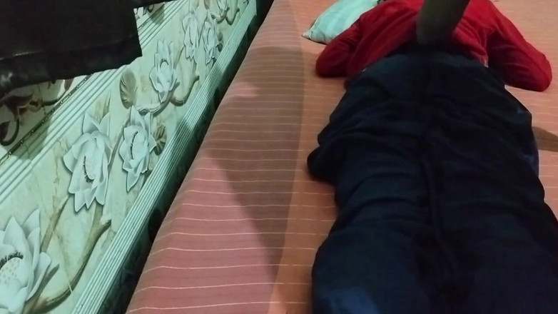 Sama007: Manžel manželka hindský audio noční sex 18letá dívka