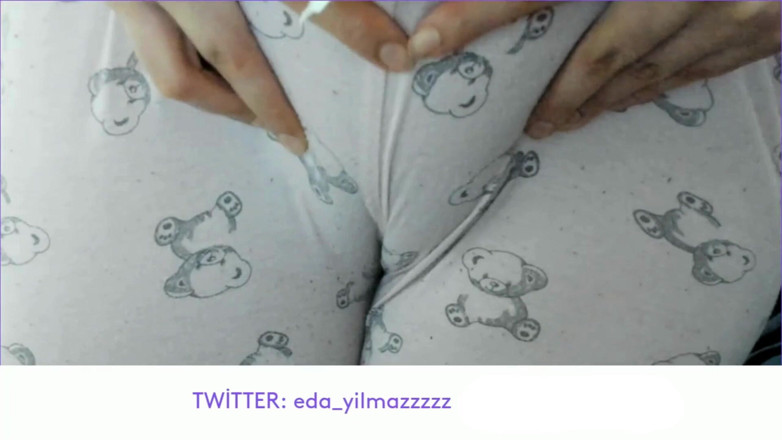 bigass_sexy_bigboobs: Cameltoe- Puffed Pussy- Swollen Pussy- Pajamas- Turkish Porn