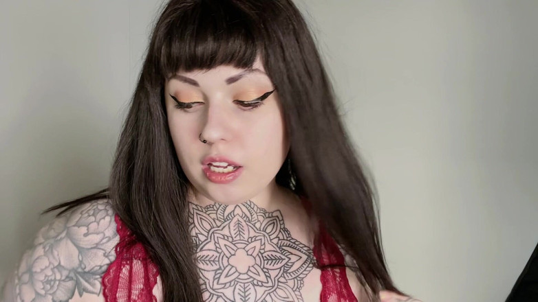 Miss Valentina: I perdenti si meritano delledgies