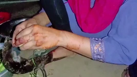 तस्नीम ने चुदाई की कि उसके लिए कौन ज्यादा था ।