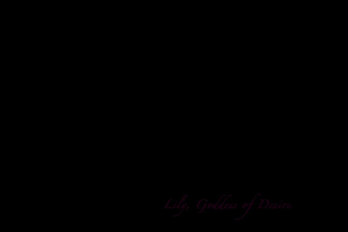 Lily, Goddess of Desire: Fată sexy ispitită pe webcam