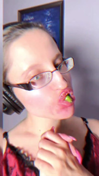 Asmr Paprika Pepper Eating - Asmr, Eye Glasses, Gianess, Lipstick, Big Lips, Mouth, Food, Face Fetish, Long Nails