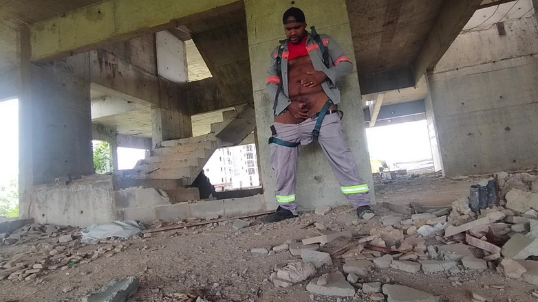 TheBlacKHunterr: Pauza de prânz și mizeria aia pe care o fac ascunsă...