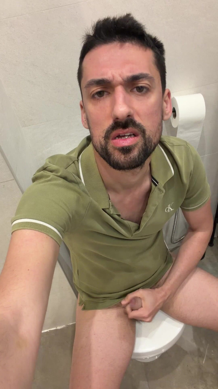 Liam Harding: hot sautele pita baathroom men hilaate hue.