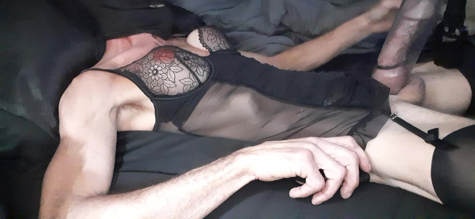 Cd Michelle lingerie: 125 Mb / 3 Gb Cdmichelle jugando con pumper para obtener la...