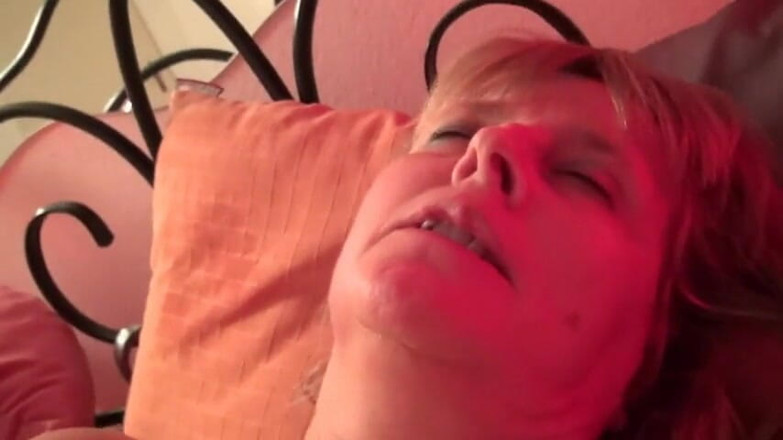 Abby Roberts: zoomd chudaee philm