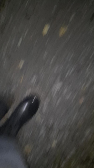 SinDee: Gumové kozy chodí