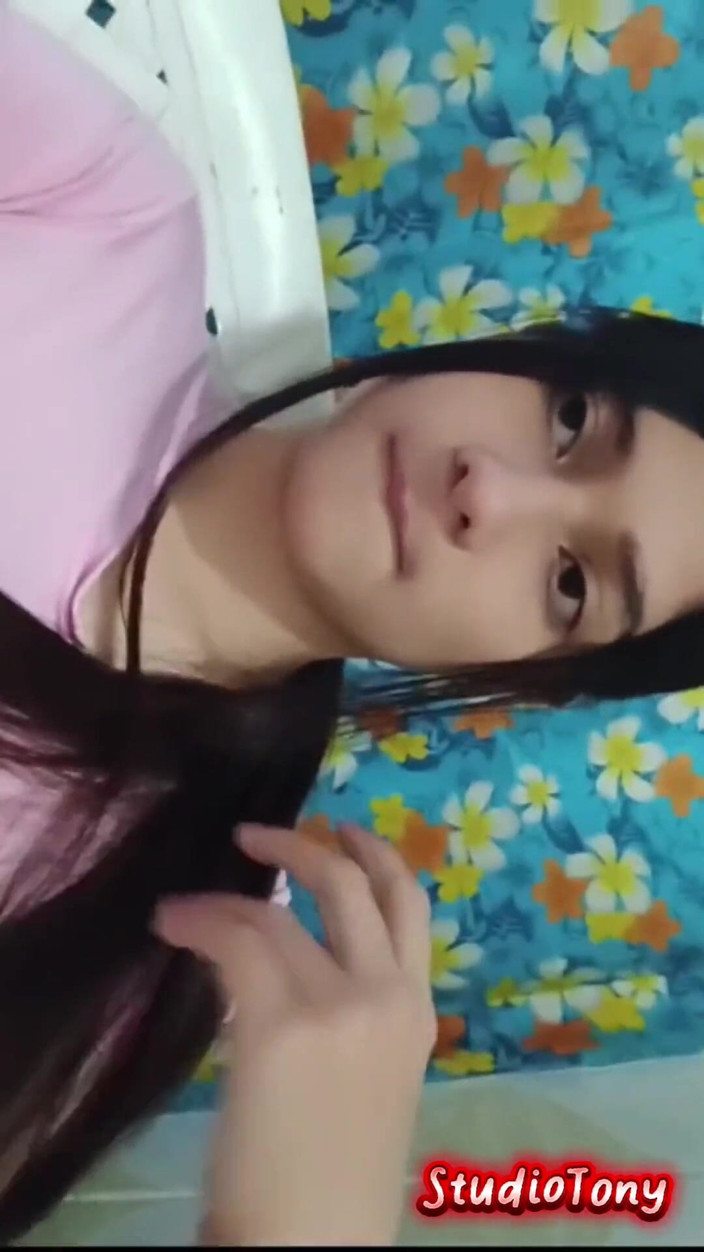 Yuli and tony: Junge spanische frau von drei afrikanischen männern penetriert