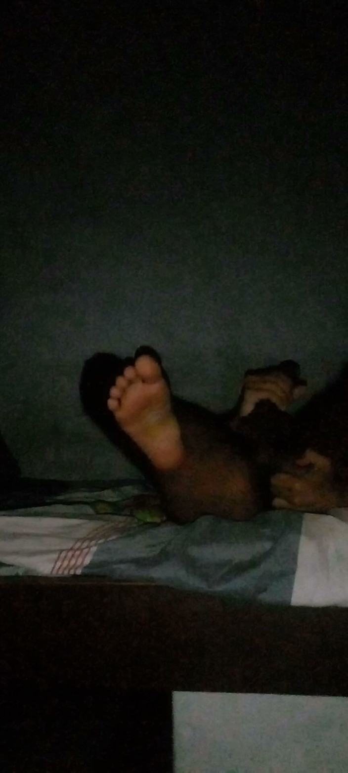 Greg 5 stars: Ich masturbiere gleichzeitig mit Penis und Hintern