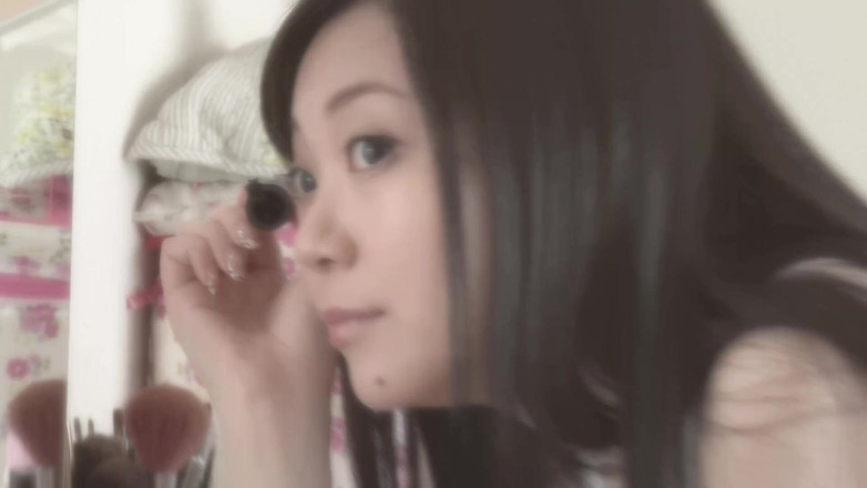 Caribbeancom: Cette pute japonaise à forte poitrine adore le sperme dans sa...