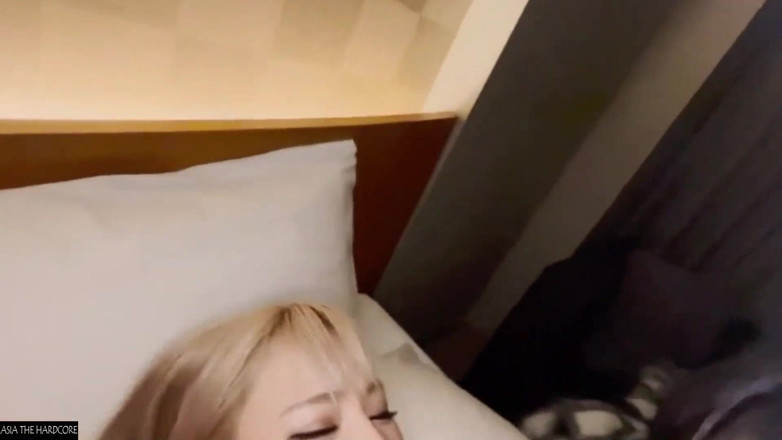 Temptation: Asian angel 27402