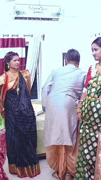 India Tharki Sasurji follada hardcore con su cuatro hijastra al mismo tiempo