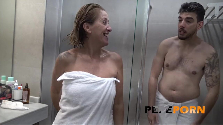 PepePorn: Stříkací festival s nadrženou Veronikou a její poprvé v pornu