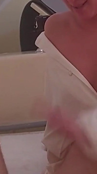 A Hot Masseuse Girl Mocks a Patient with a Small Dick