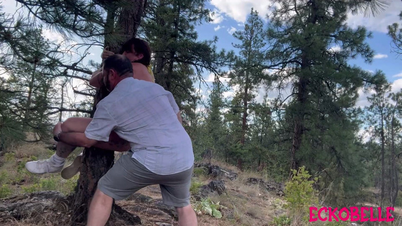 Ecko Belle: Muscle Mommy Wilderness Wedgie