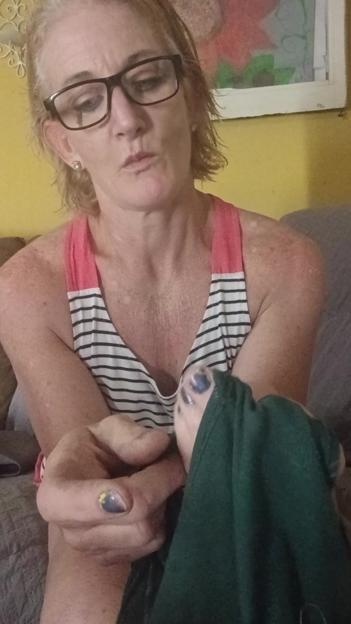 Longtoes45: Voleur de culotte