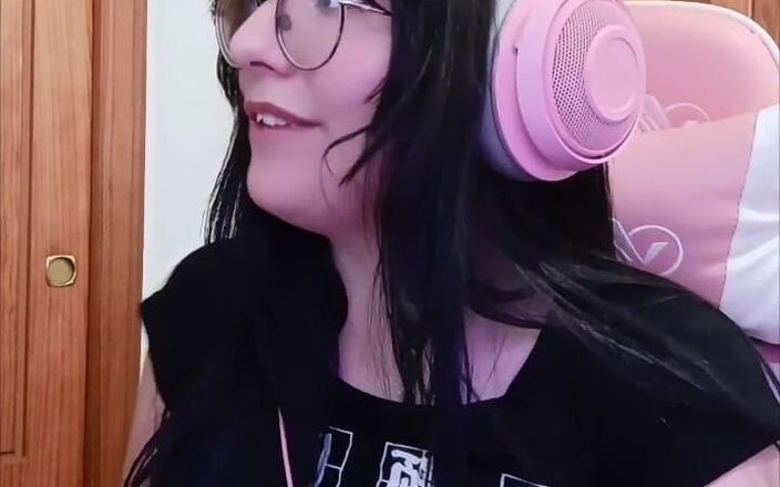 Softbrattypuppy: Egirl Gamergirlはあなたを寝取られにします