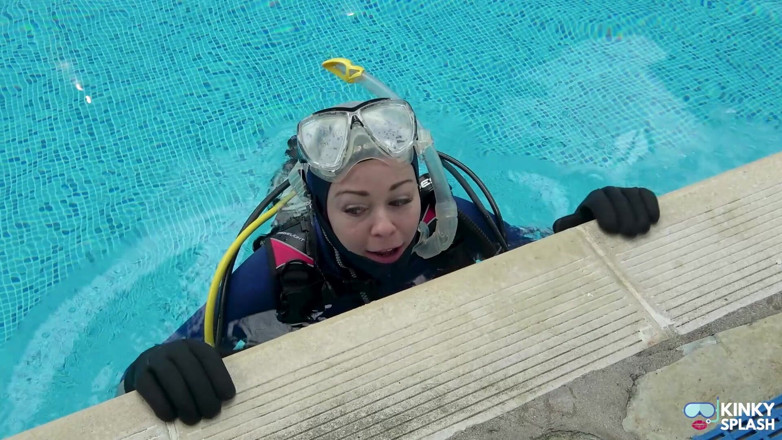 UKCuteGirl Lucy Lauren: Scuba Retreat ตอน 2: Fin Hover และปัญหาในการฝึกเรือน