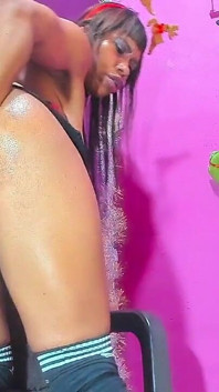 Lub cu pastă de dinți mă face să cu pumnul, foarte umed, ejaculare feminină în corpul tău, băiat sexy