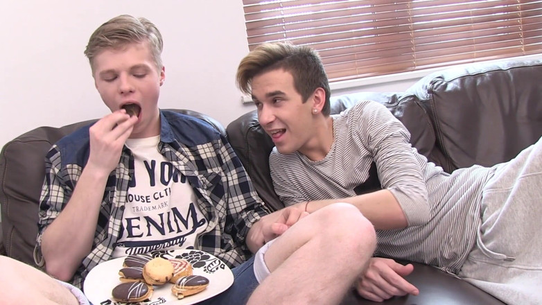 Gay Deluxe: Hot Anal Lovers