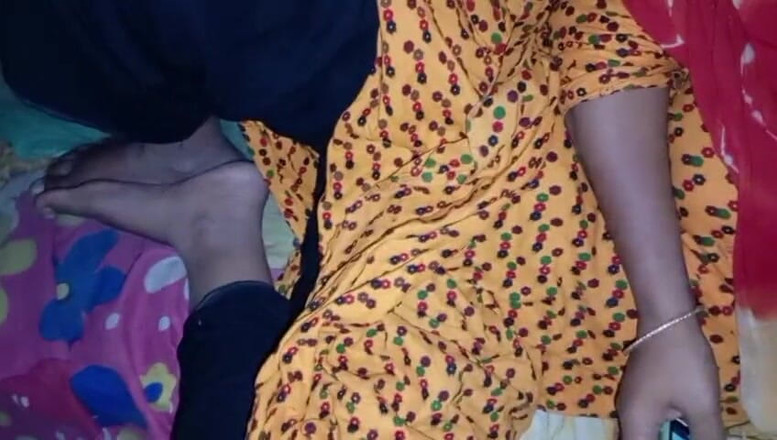 Real Time Enjoy: Vesnická Bhabi a já