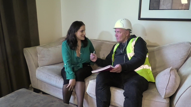 MattyFacial: Lorelei Merundingkan Diskaun Dengan Billy The Builder