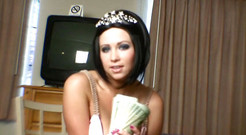 Femdom Austria: Pokyny Dory Findom pro svého peněžního otroka